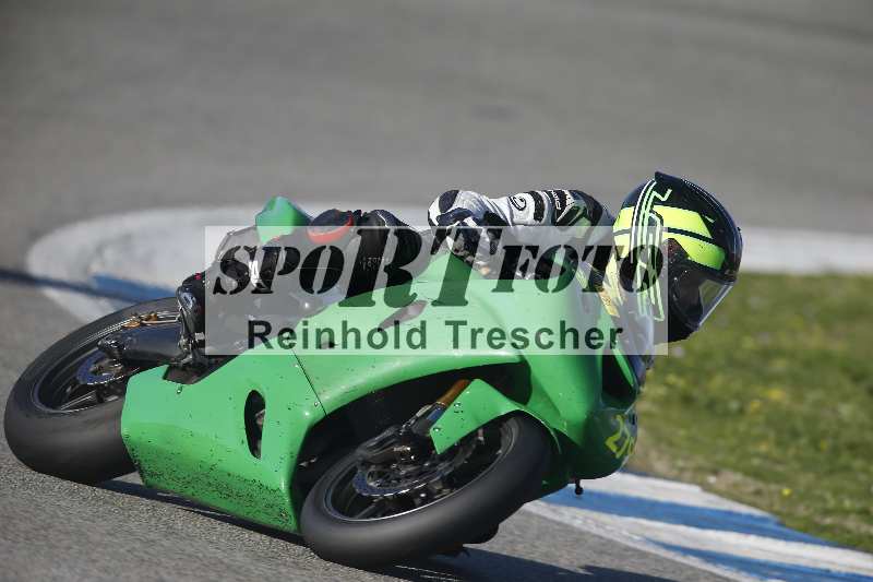 /01 26.-28.01.2024 Moto Center Thun Jerez/Gruppe gruen-green/279